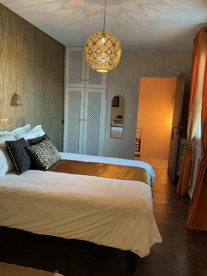 Bords De Sarthe Bed & Breakfast เลอม็องส์ ภายนอก รูปภาพ